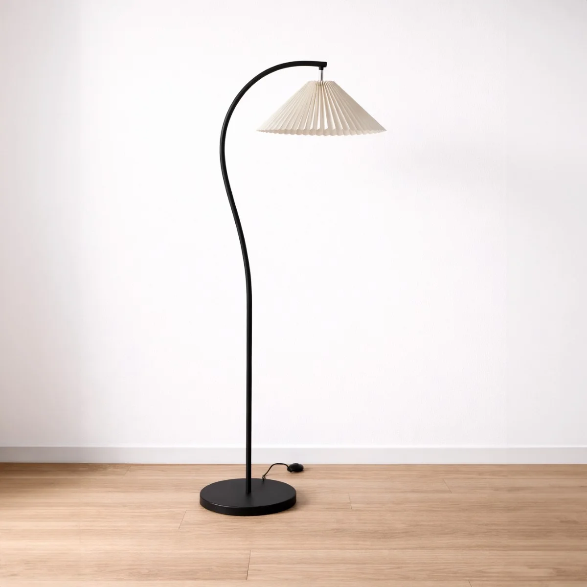 Imagen de Luminaria de pie Ola- Black 